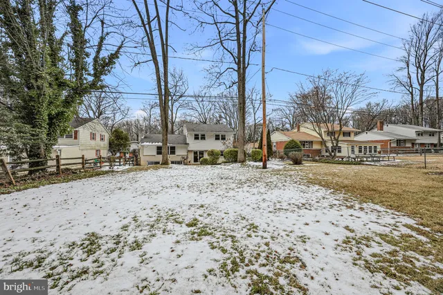 a view of road and trees
