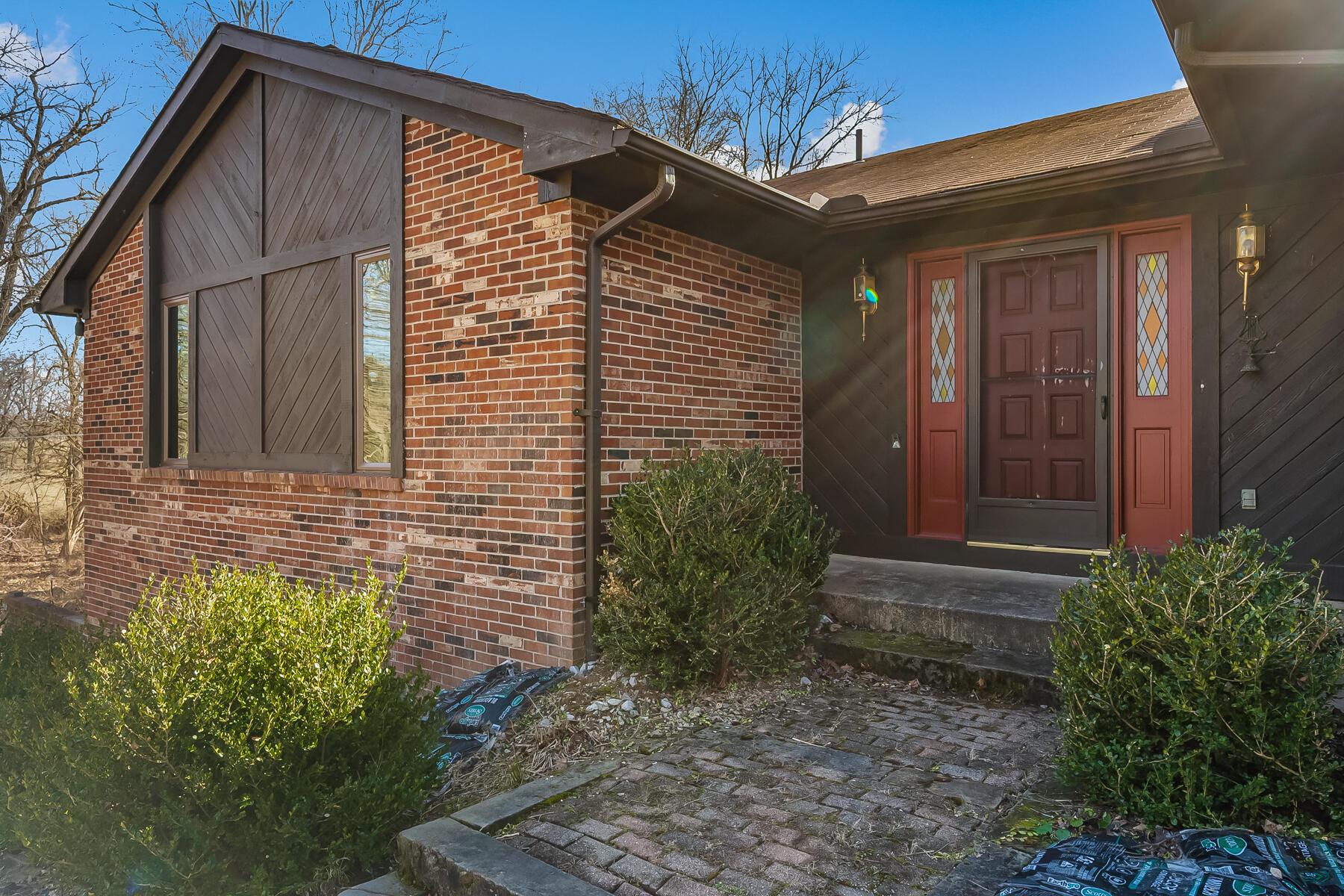 7753 Merchant Road Powell, OH 43065 - Photo 5 of 58 5-web-or-mls-7753 Merchant Rd-105 - Copy
