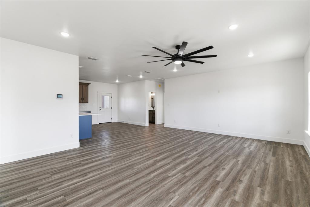 709 Harris Street Cisco, TX 76437 - Photo 14 of 31