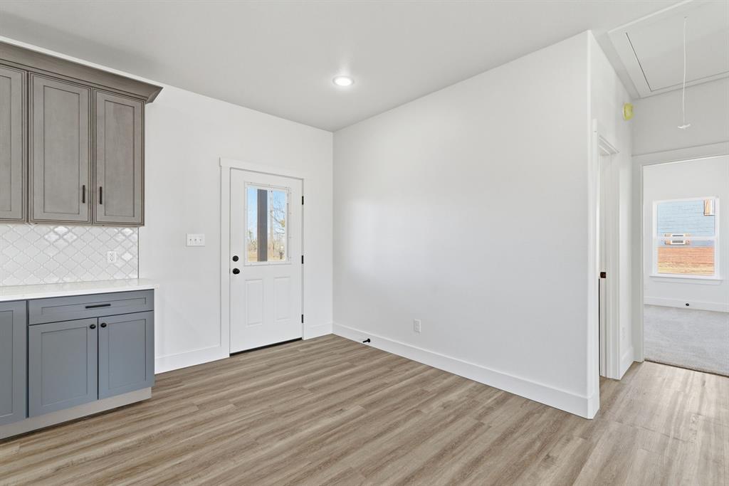 709 Harris Street Cisco, TX 76437 - Photo 9 of 31