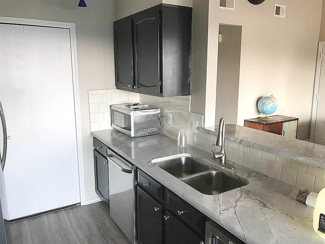 200 Pensacola Beach Road, Unit D6 Gulf Breeze, FL 32561 - Photo 8 of 25 stainless appliances