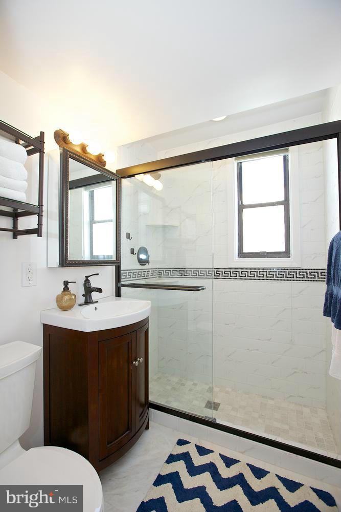 3819 Davis Place Northwest, Unit 5 Washington, DC 20007 - Photo 13 of 29 Bath (Master)
