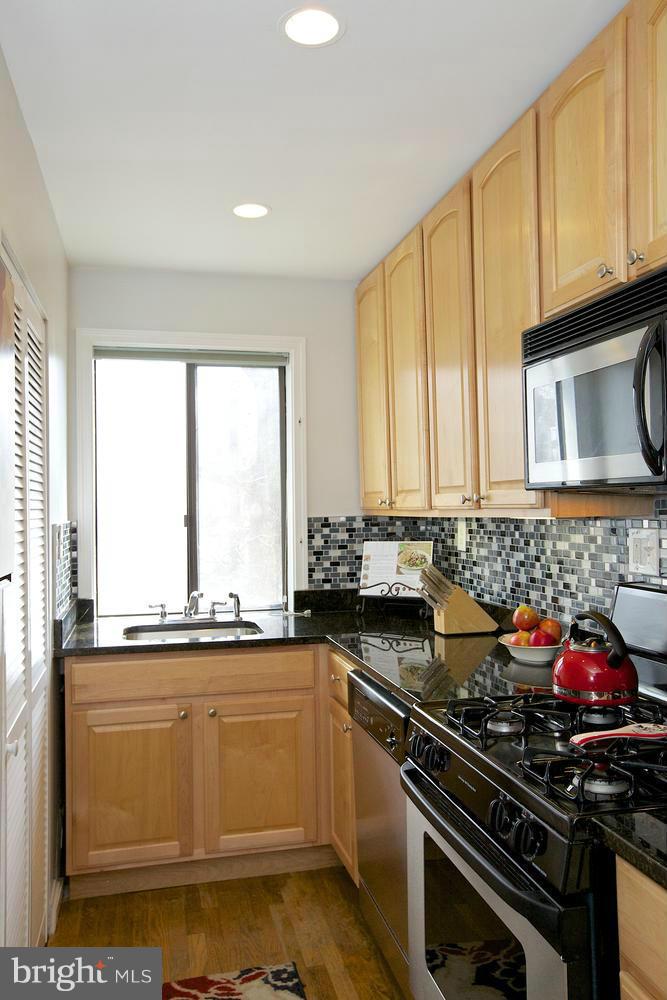 3819 Davis Place Northwest, Unit 5 Washington, DC 20007 - Photo 7 of 29 Kitchen