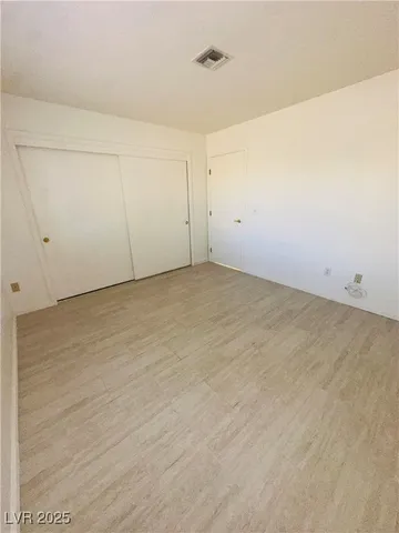 $1,950 | 2621 Tumble Brook Drive, Las Vegas, NV 89134