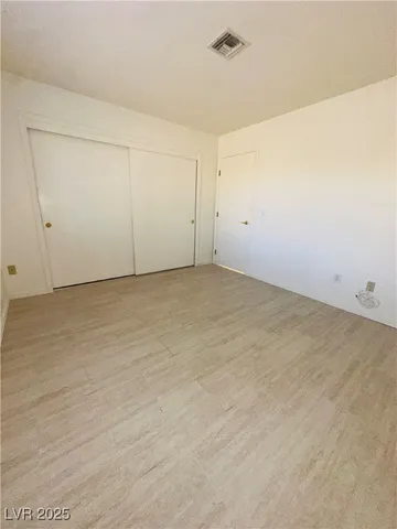 $1,950 | 2621 Tumble Brook Drive, Las Vegas, NV 89134