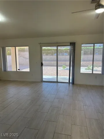 $1,950 | 2621 Tumble Brook Drive, Las Vegas, NV 89134