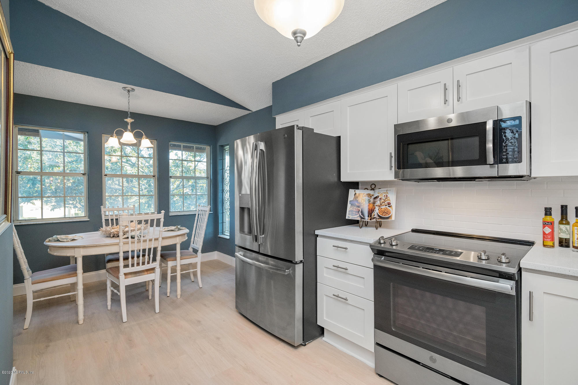 702 Tournament Road, Unit 702 Ponte Vedra Beach, FL 32082 - Photo 8 of 33 Stainless Steel Appliances