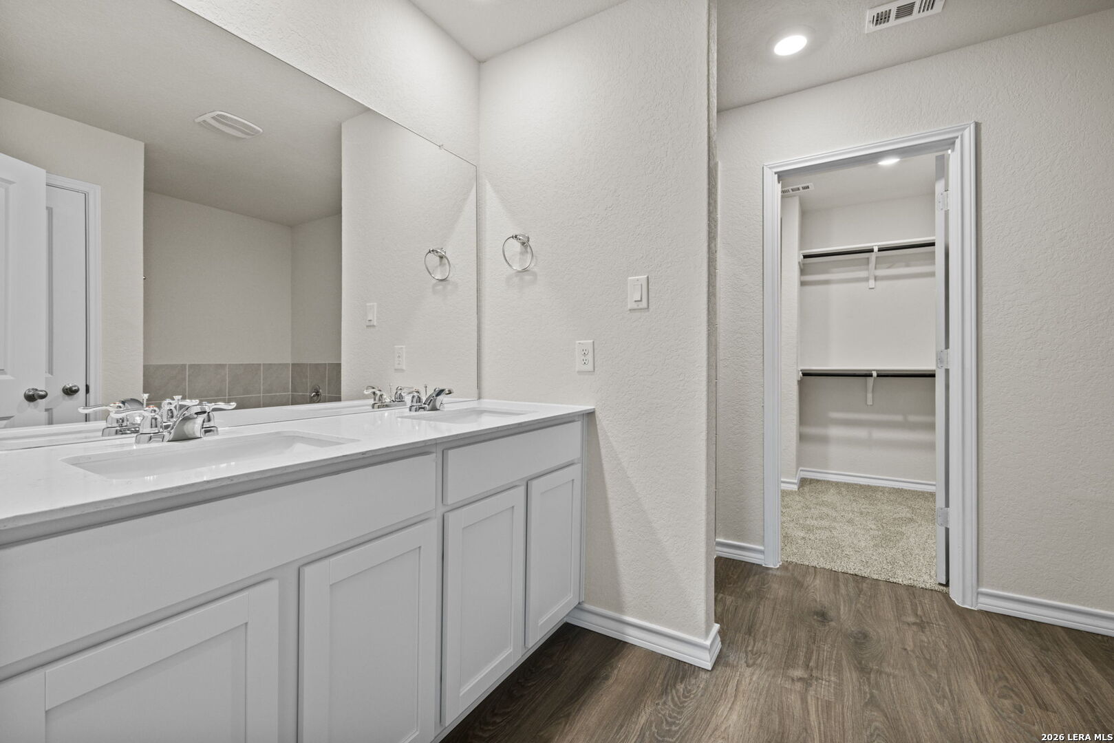 5015 Rancagua Converse, TX 78109 - Photo 15 of 31