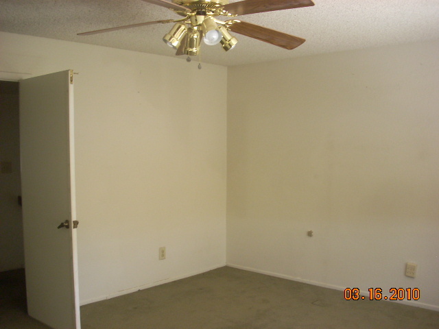 2421 West Hearn Road Phoenix, AZ 85023 - Photo 12 of 16 bedroom