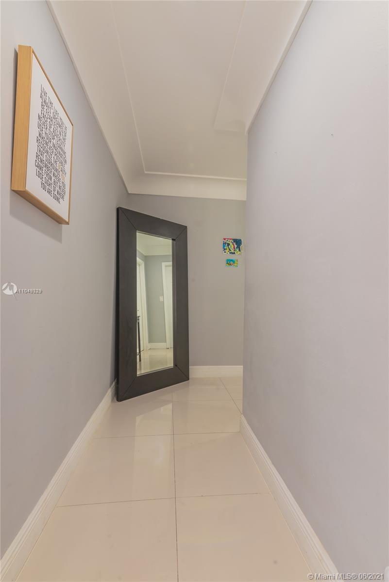 2417 Raleigh Street Hollywood, FL 33020 - Photo 18 of 77 Gallery Image 18