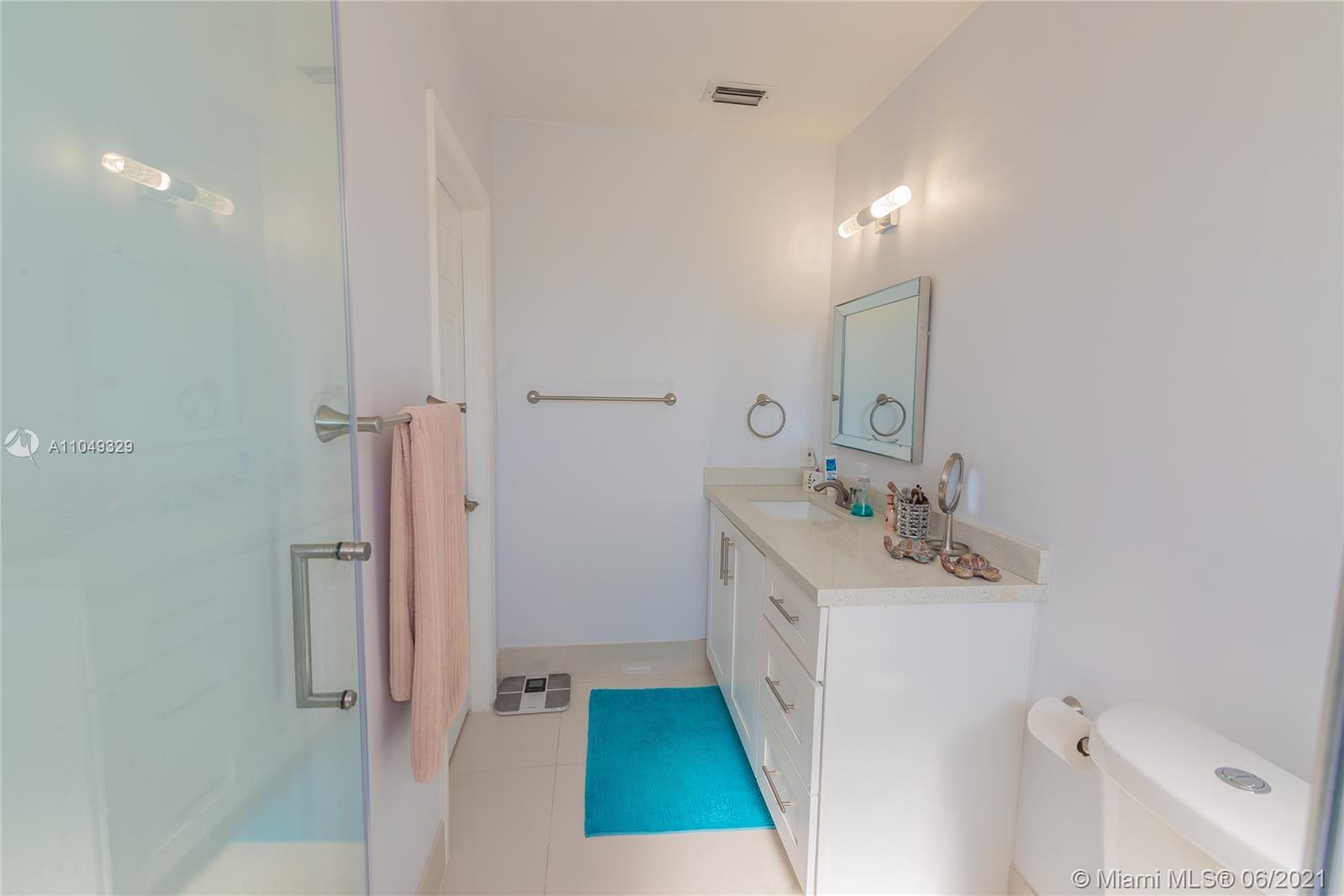 2417 Raleigh Street Hollywood, FL 33020 - Photo 22 of 77 Gallery Image 22