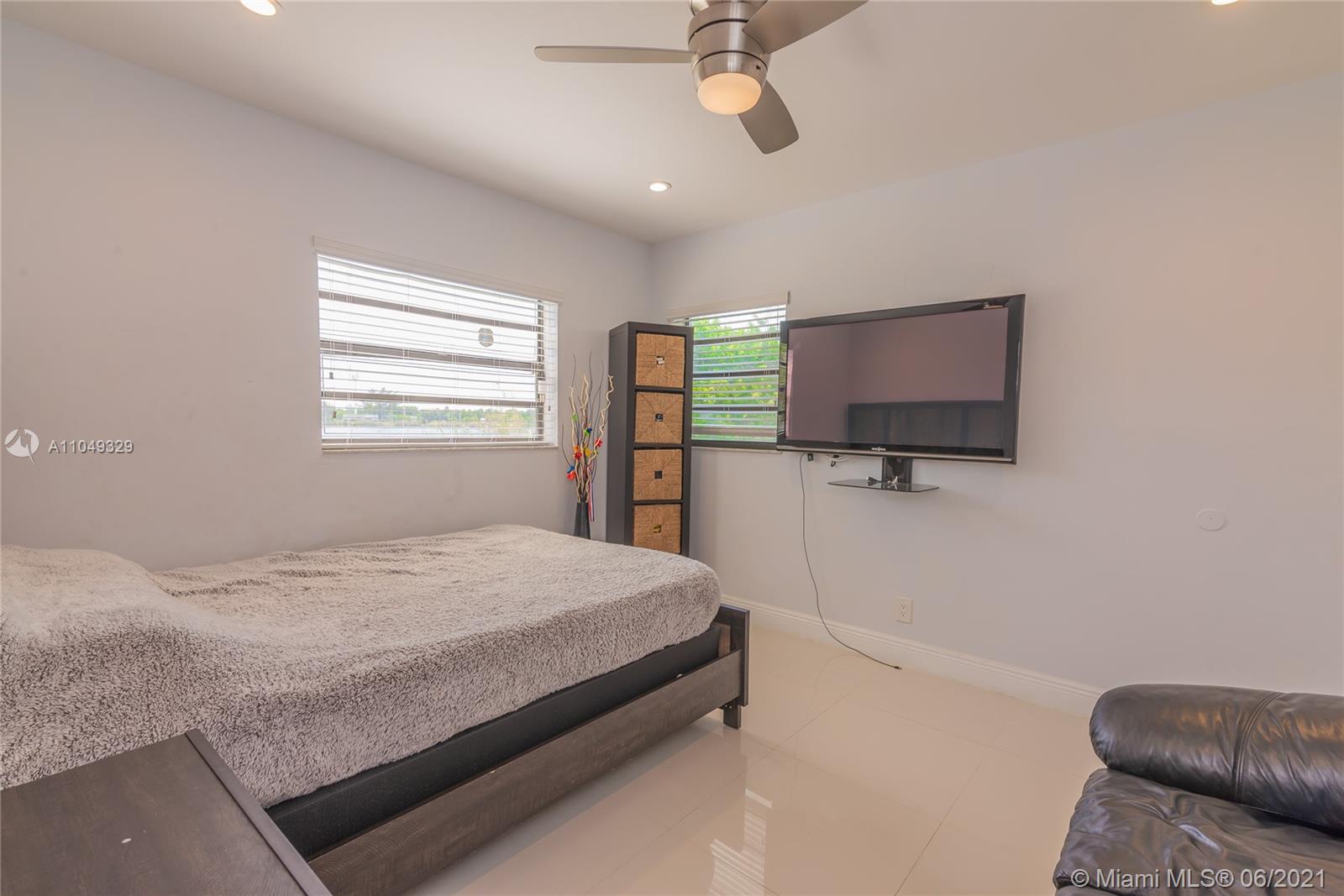 2417 Raleigh Street Hollywood, FL 33020 - Photo 33 of 77 Gallery Image 33