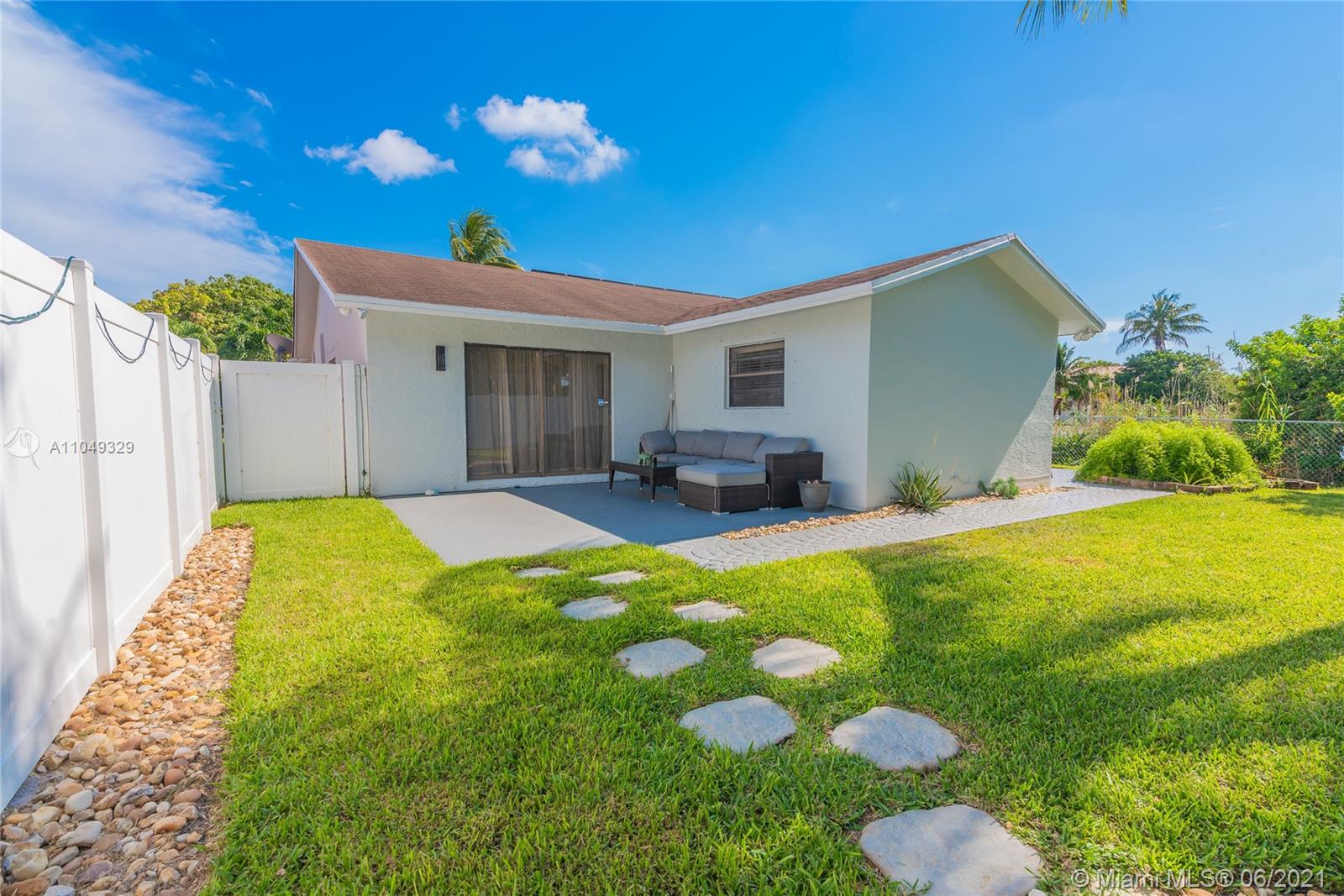 2417 Raleigh Street Hollywood, FL 33020 - Photo 53 of 77 Gallery Image 53