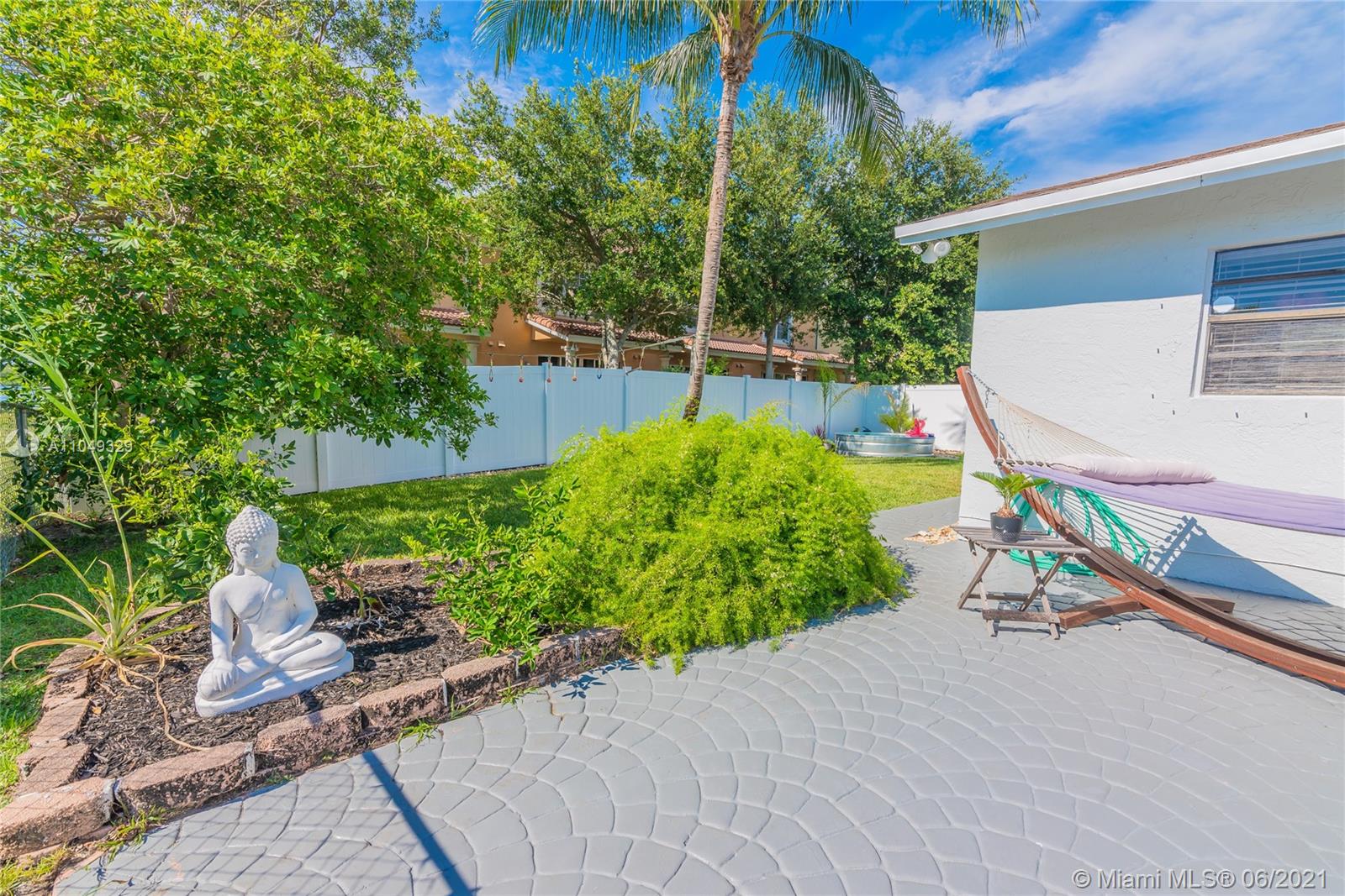2417 Raleigh Street Hollywood, FL 33020 - Photo 56 of 77 Gallery Image 56