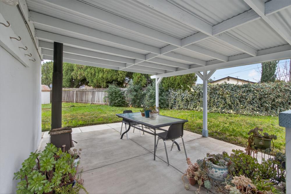 7213 Coronet Court Citrus Heights, CA 95621 - Photo 40 of 52 a garden view with a seating space
