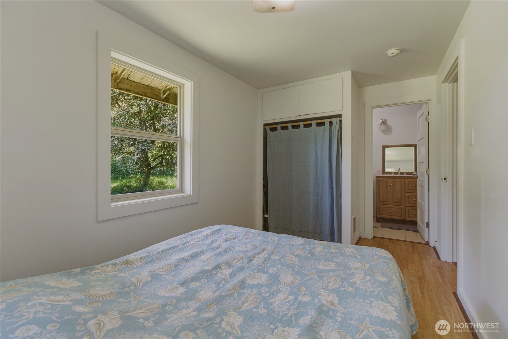 3511 Quade Road Clinton, WA 98236 - Photo 20 of 40