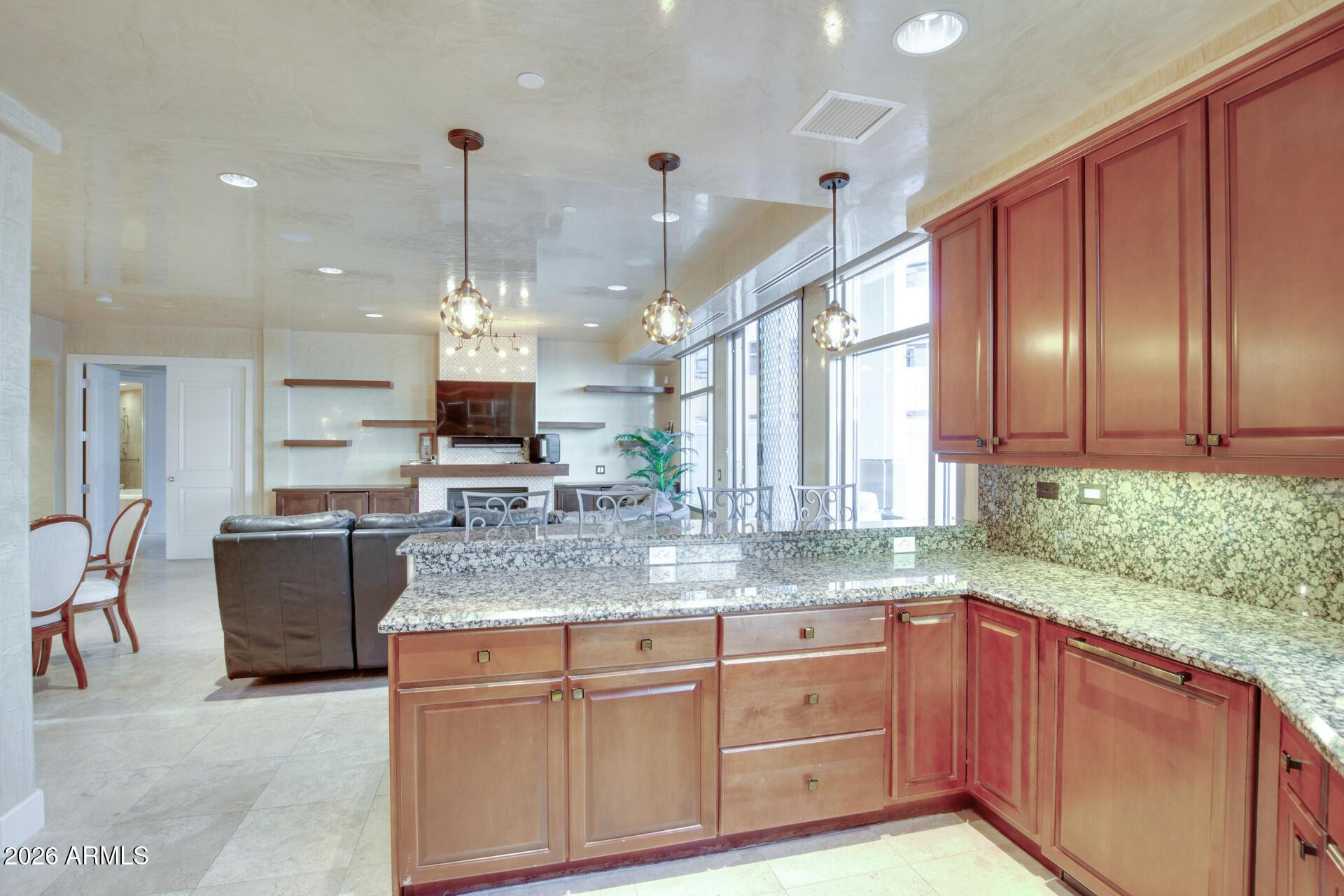 2211 East Camelback Road, Unit 106 Phoenix, AZ 85016 - Photo 8 of 41 Photo #9