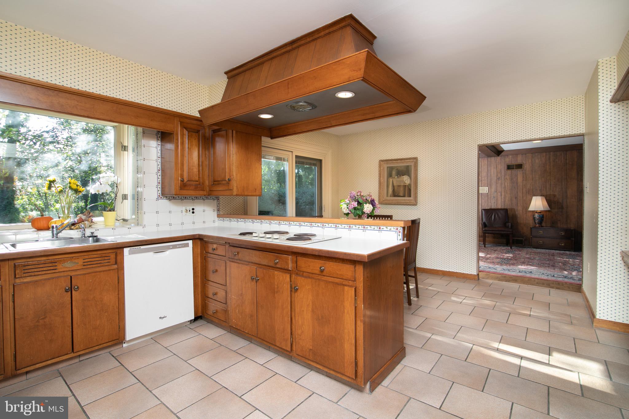 603 Chews Landing Road Haddonfield, NJ 08033 - Photo 15 of 55 Kitchen