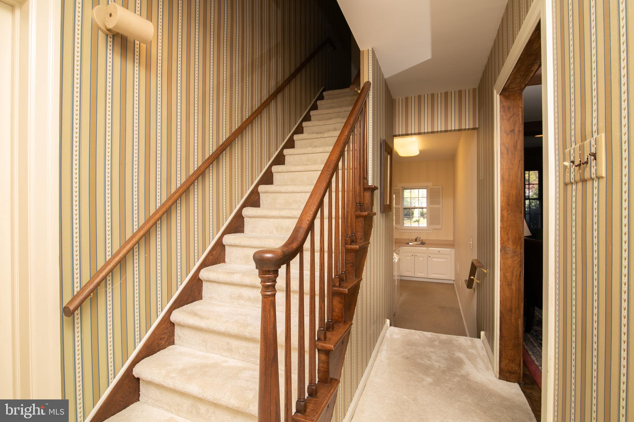 603 Chews Landing Road Haddonfield, NJ 08033 - Photo 27 of 55 Hallway