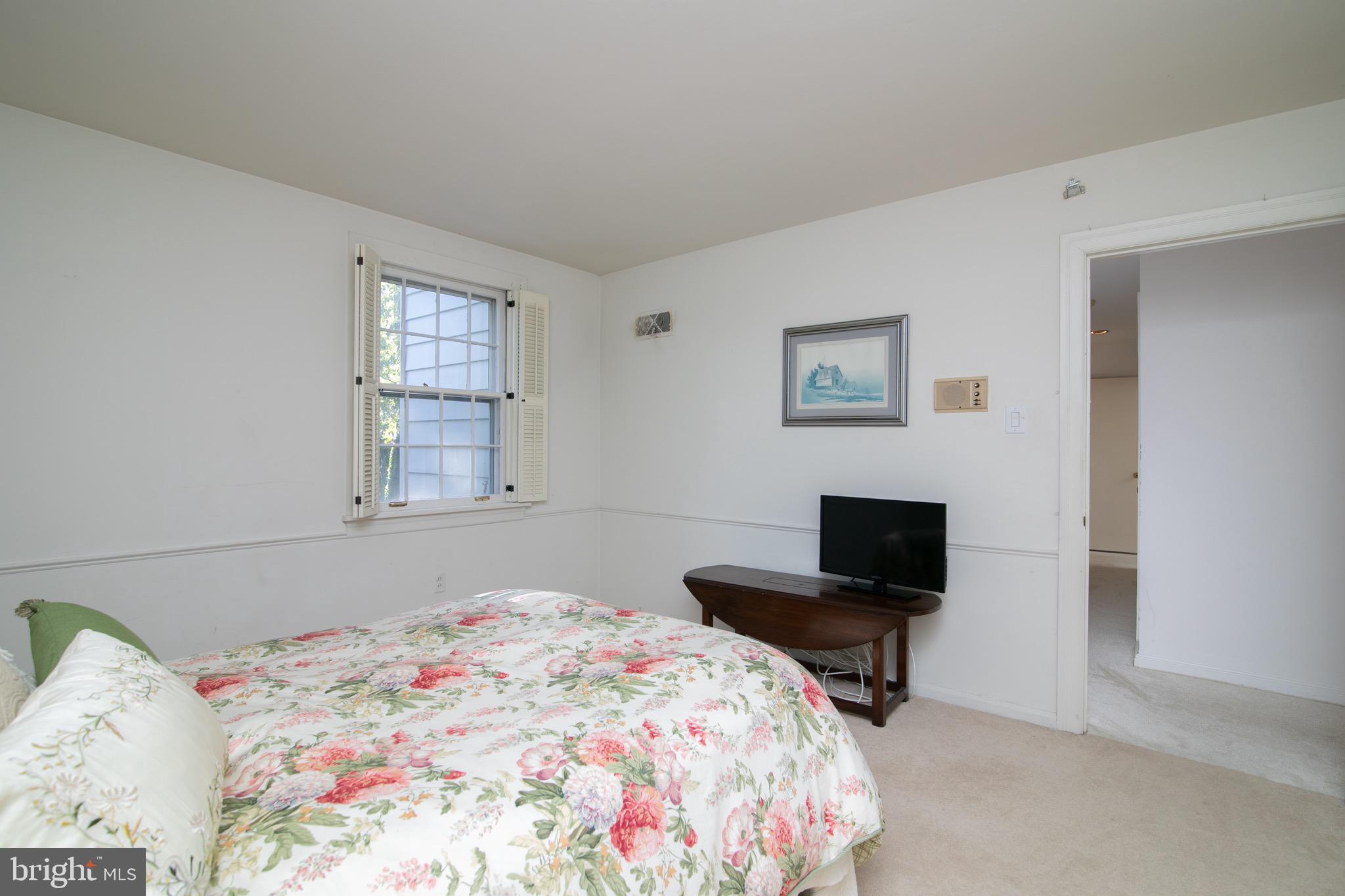 603 Chews Landing Road Haddonfield, NJ 08033 - Photo 36 of 55 Bedroom 3