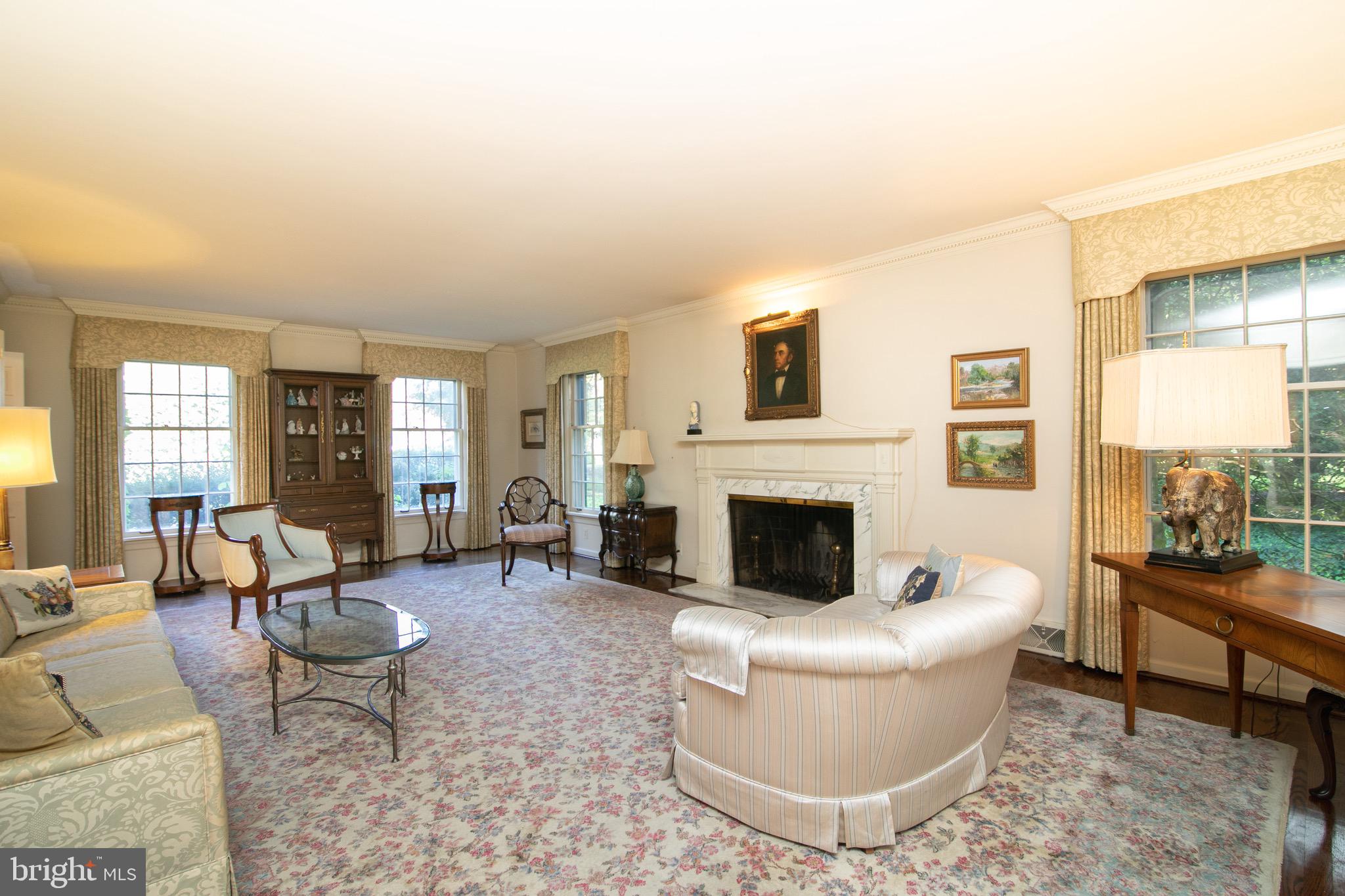603 Chews Landing Road Haddonfield, NJ 08033 - Photo 8 of 55 Living Room