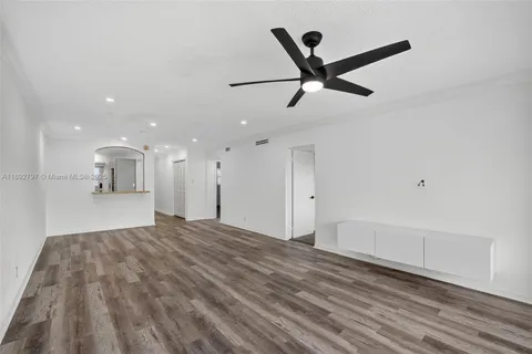 $290,000 | 900 Southwest 12th Street, Unit 305, Fort Lauderdale, FL 33315