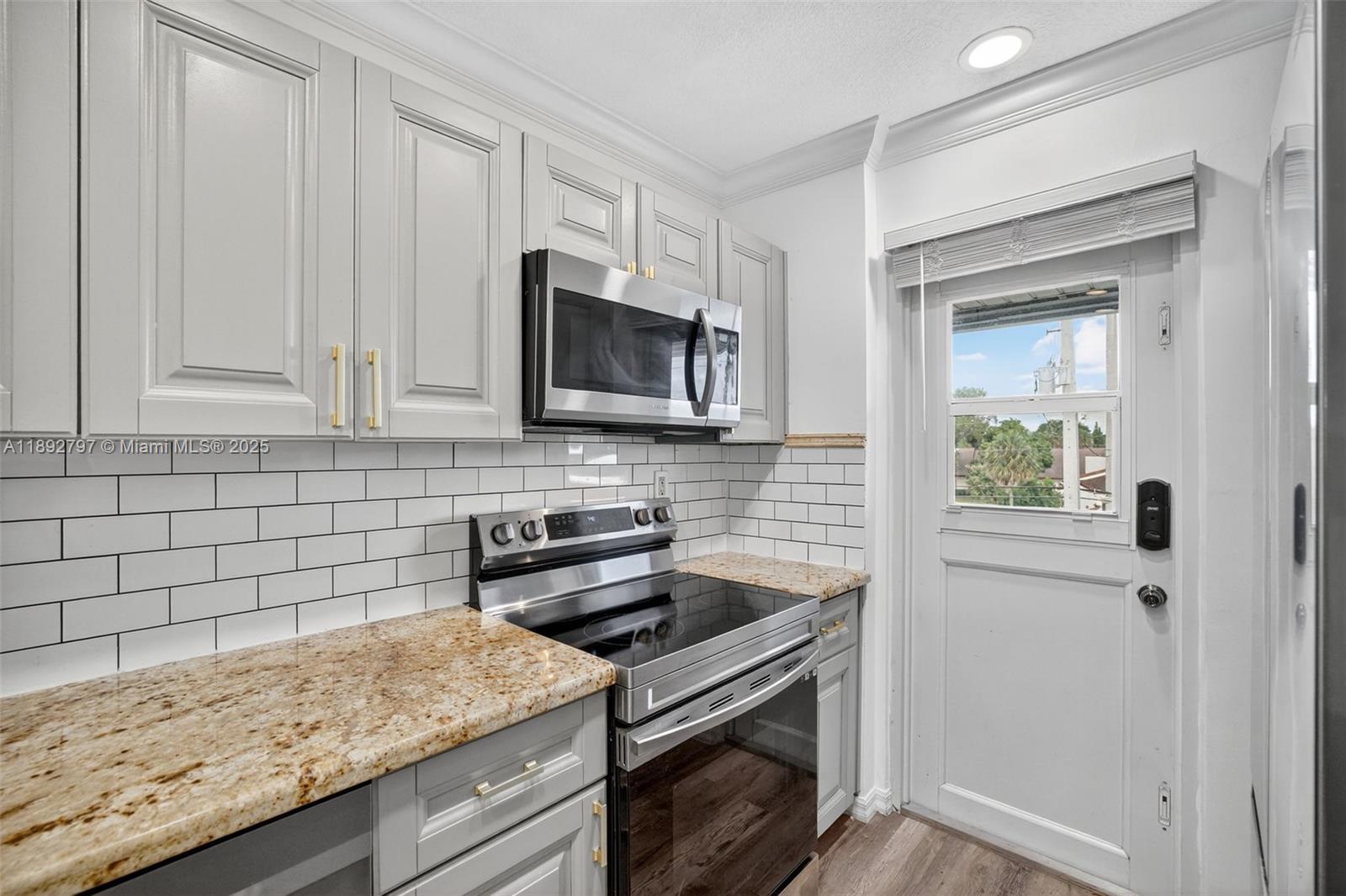 900 Southwest 12th Street, Unit 305 Fort Lauderdale, FL 33315 - Photo 31 of 72