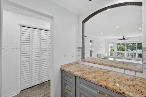 $290,000 | 900 Southwest 12th Street, Unit 305, Fort Lauderdale, FL 33315