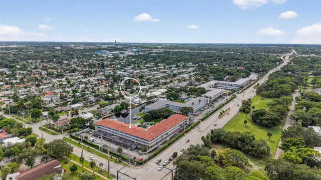 $275,000 | 900 Southwest 12th Street, Unit 305, Fort Lauderdale, FL 33315