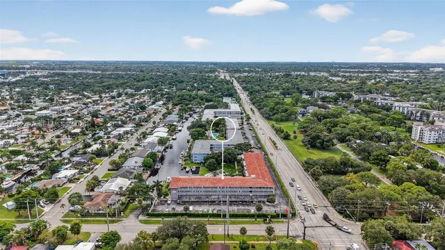 $275,000 | 900 Southwest 12th Street, Unit 305, Fort Lauderdale, FL 33315
