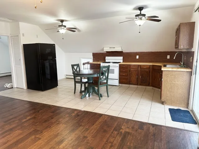 $1,900 | 78 Memorial Drive, Unit 2, Pawtucket, RI 02860