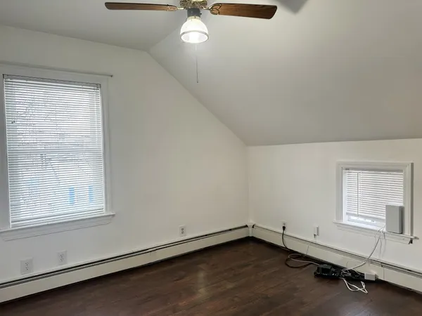 $1,800 | 78 Memorial Drive, Unit 2, Pawtucket, RI 02860