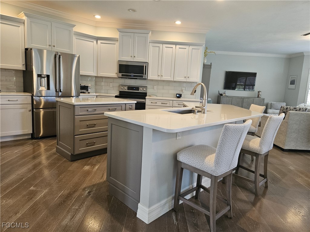 8944 Lely Island Circle Naples, FL 34113 - Photo 6 of 20