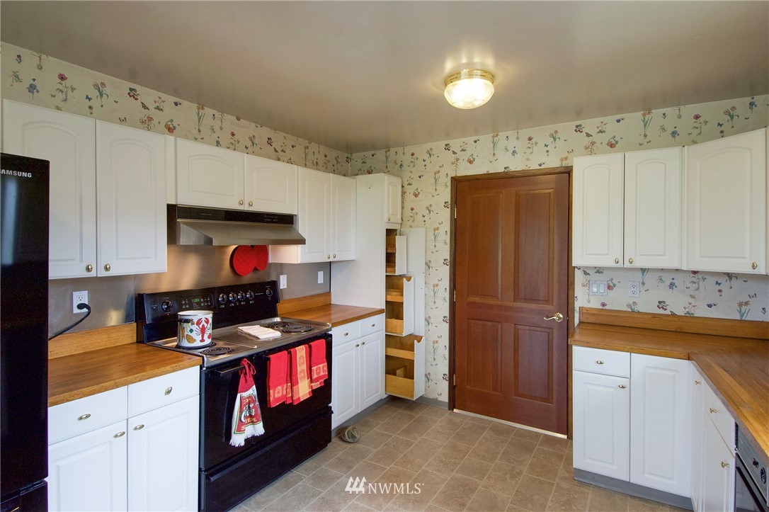 682 Ridge View Drive Sequim, WA 98382 - Photo 11 of 40