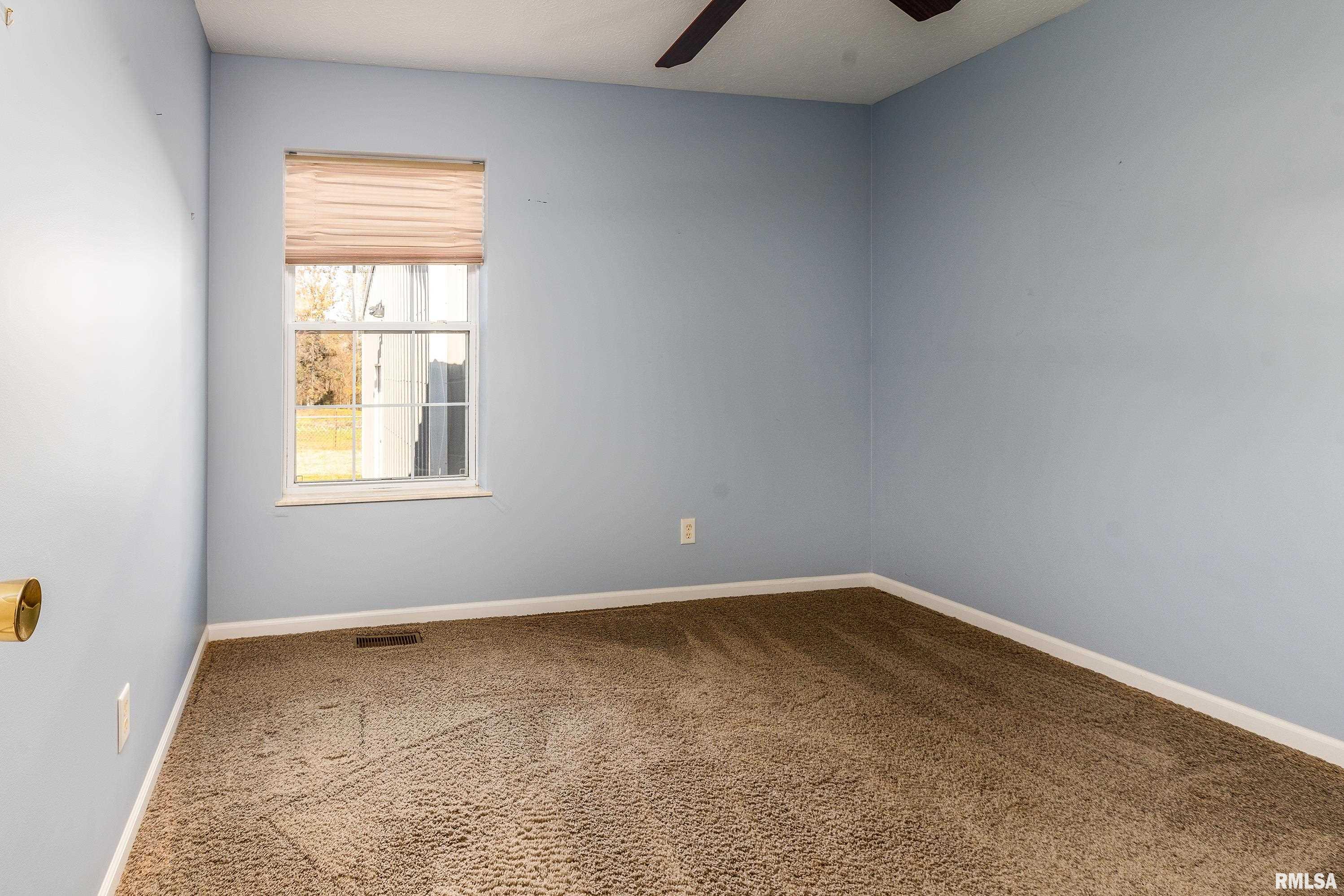 2080 Highway 166 Creal Springs, IL 62922 - Photo 14 of 32