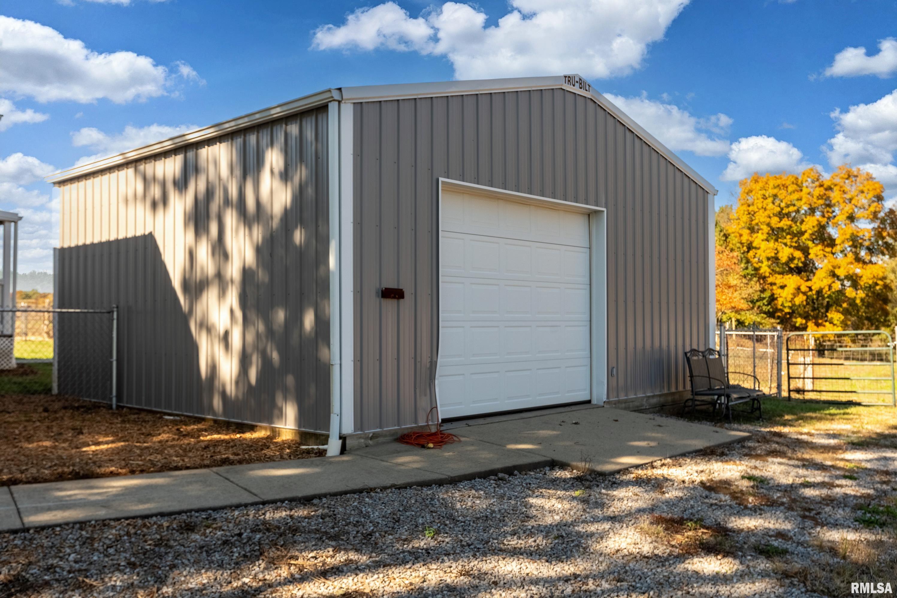 2080 Highway 166 Creal Springs, IL 62922 - Photo 20 of 32