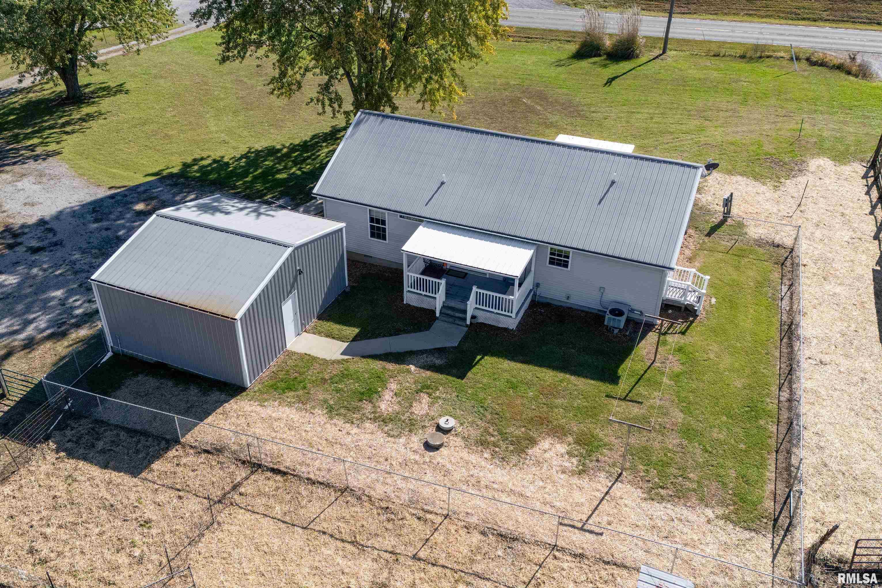 2080 Highway 166 Creal Springs, IL 62922 - Photo 22 of 32