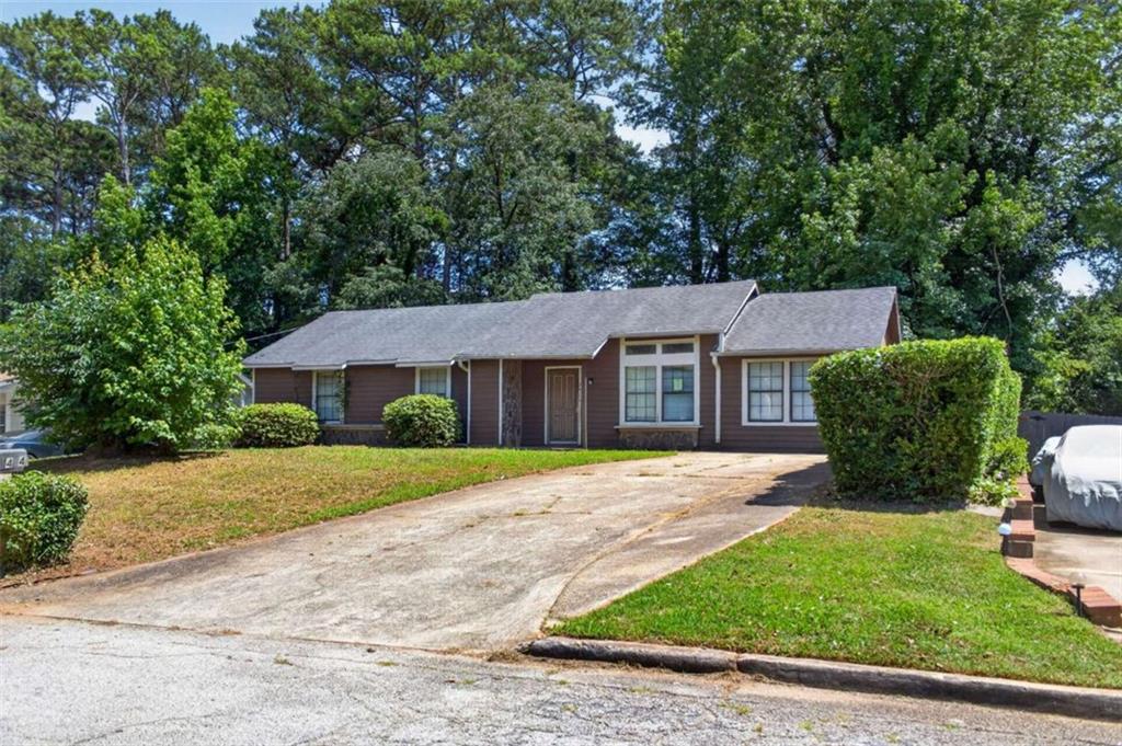 2414 Leslie Brook Drive Decatur, GA 30035 - Photo 1 of 22