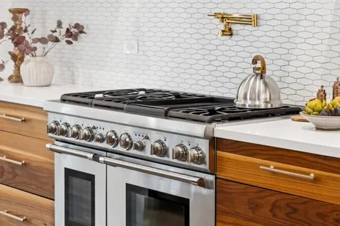 $4,398,000 | 16988 Kennedy Road, Los Gatos, CA 95030