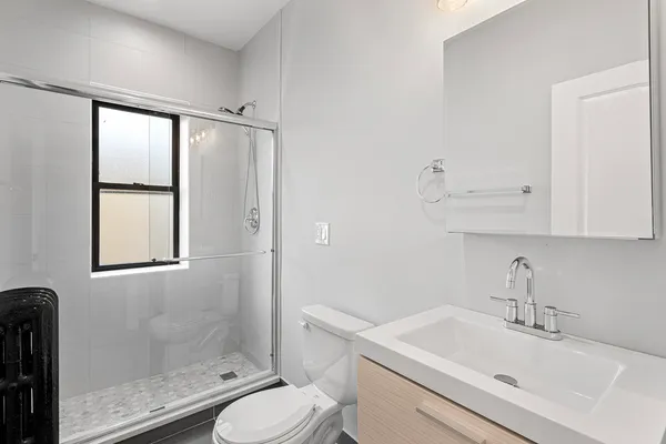 $1,950 | 1655 West Jonquil Terrace, Unit 34, Chicago, IL 60626