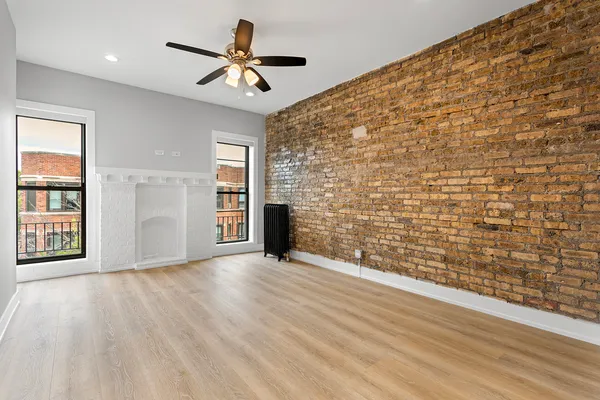 $1,950 | 1655 West Jonquil Terrace, Unit 34, Chicago, IL 60626