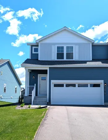 $344,900 | 39749 Fallbrook Avenue, North Branch, MN 55056