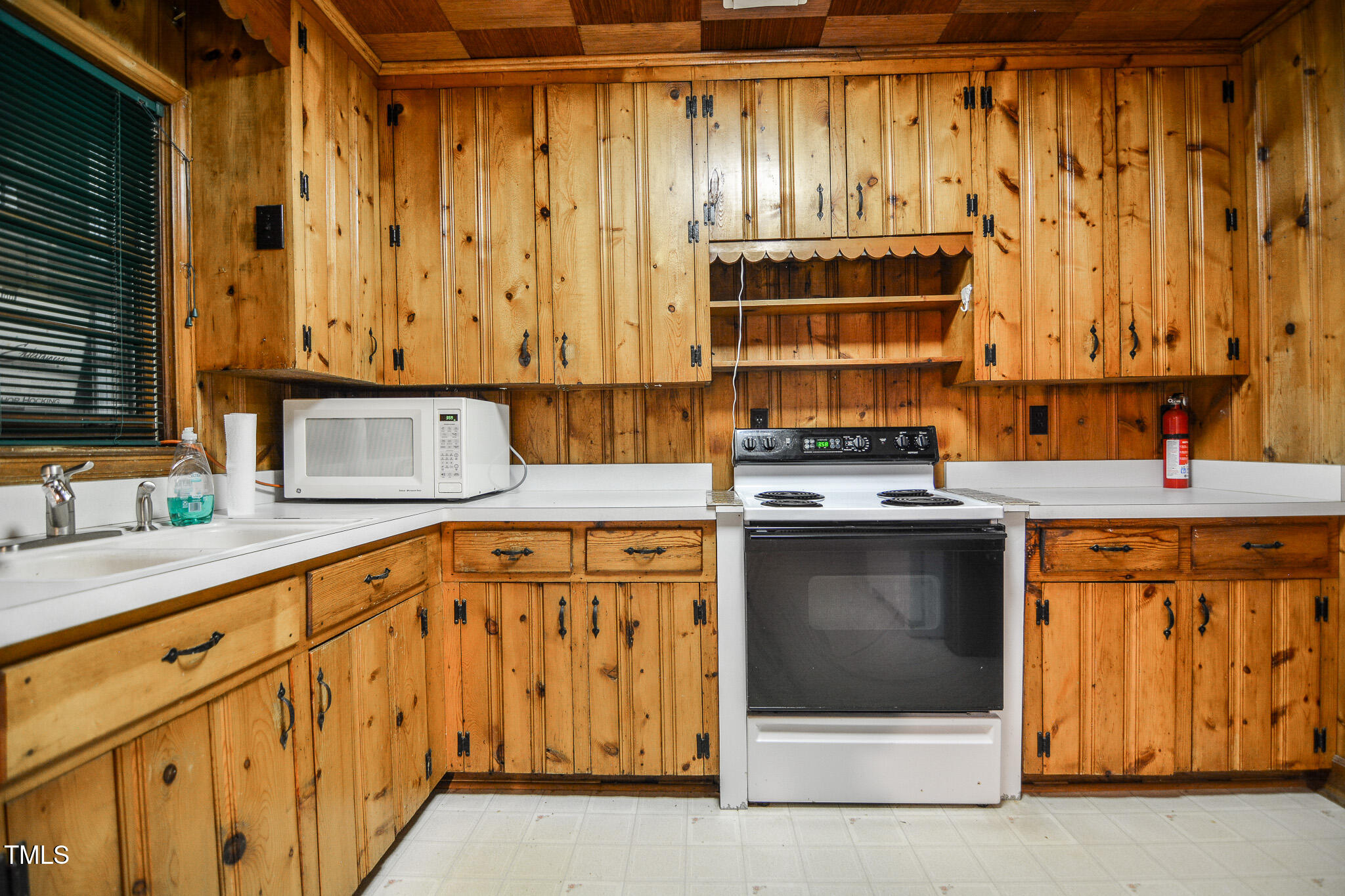 5008 Rolesville Road Knightdale, NC 27545 - Photo 14 of 60 5008-KItchen2