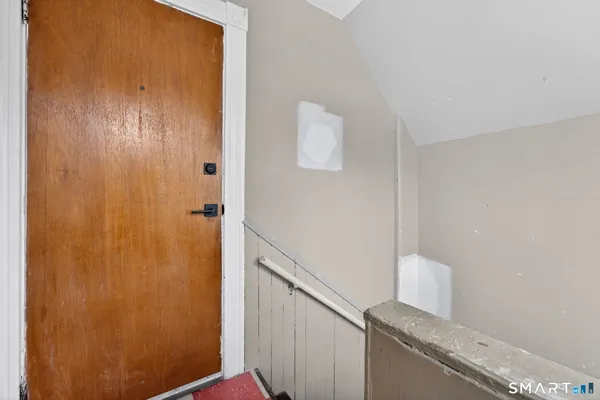 $1,700 | 129-131 Francis Avenue, Hartford, CT 06106