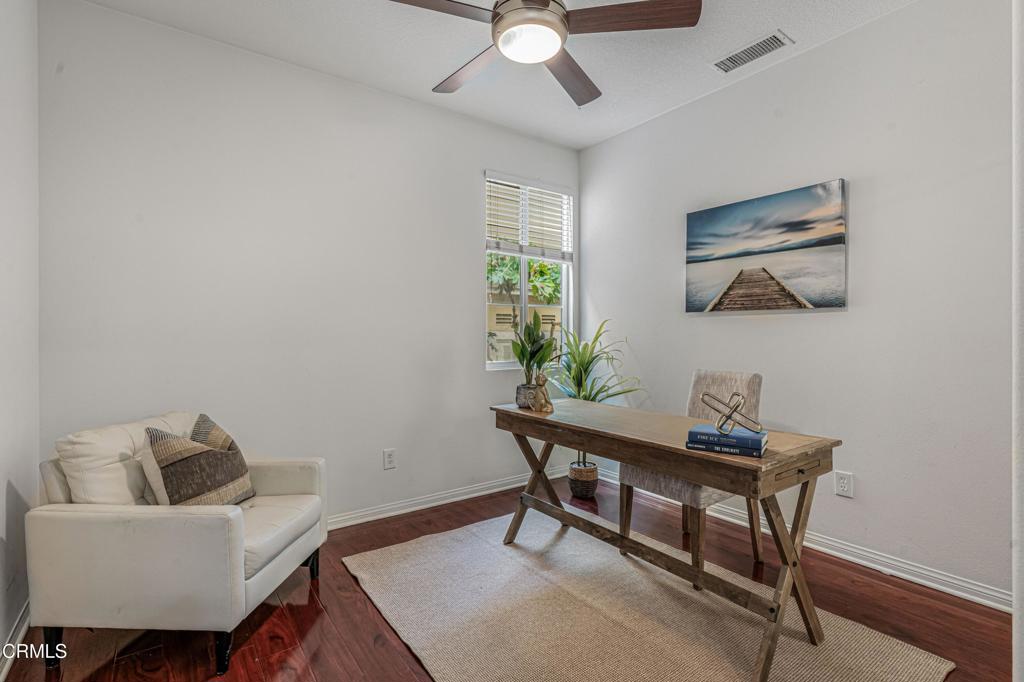 2916 Esperanza Way, Unit F Simi Valley, CA 93063 - Photo 23 of 46