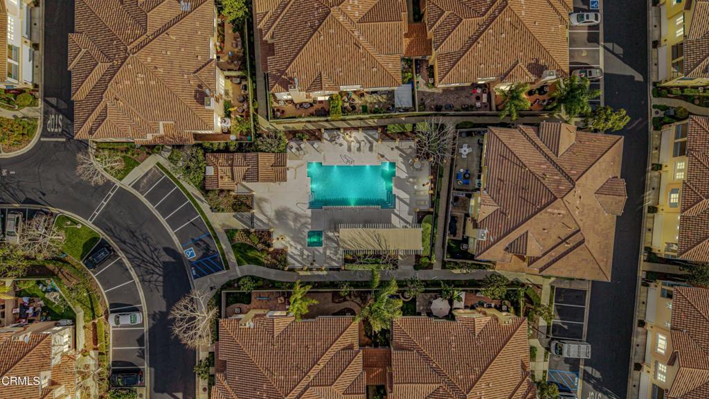 2916 Esperanza Way, Unit F Simi Valley, CA 93063 - Photo 40 of 46