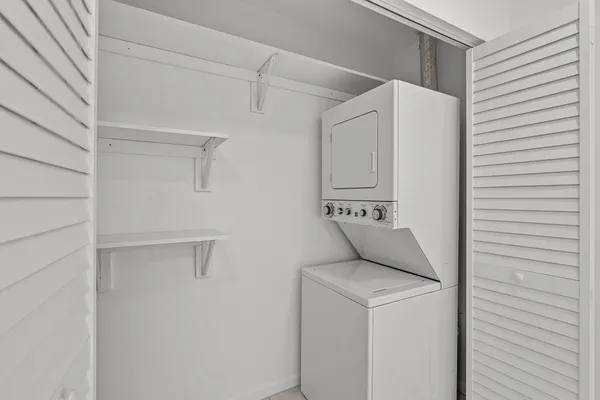 $2,995 | 1908 Northwest 4th Avenue, Unit 110, Boca Raton, FL 33432