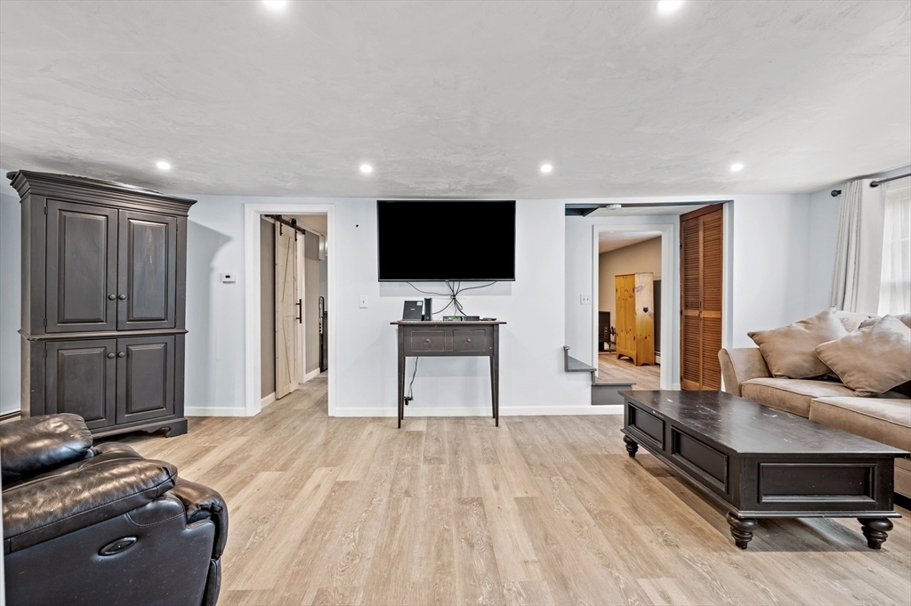 307 Spencer Road Oakham, MA 01068 - Photo 3 of 36