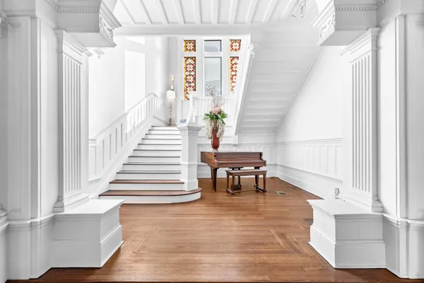 $2,250,000 | 1397 Central Avenue, Memphis, TN 38104