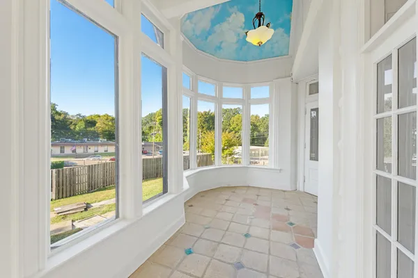 $2,250,000 | 1397 Central Avenue, Memphis, TN 38104